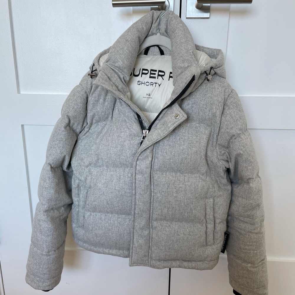 Aritzia super shorty puff xs relisted